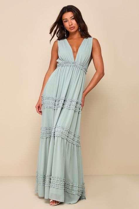 You'll know you made the right choice from the minute you slip into the Lulus Adoring Effect Sage Brush Chiffon Tiered Ruffled Maxi Dress! Lightweight woven chiffon shapes a sleeveless bodice with a plunging V-neckline and V-back (with a slender tie), gathered cups, and an elasticized, ruffled waist. Skirt falls into a flaring silhouette, with cascading tiers and bands of darling ruffled trim, ending at a maxi hem. Sage Brush, Dress Satin Bridesmaid, Beach Bridesmaid Dresses, Family Photoshoots, Sage Green Bridesmaid Dress, Velvet Bridesmaid Dresses, Perfect Bridesmaid Dress, Maid Of Honour Dresses, Affordable Bridesmaid Dresses