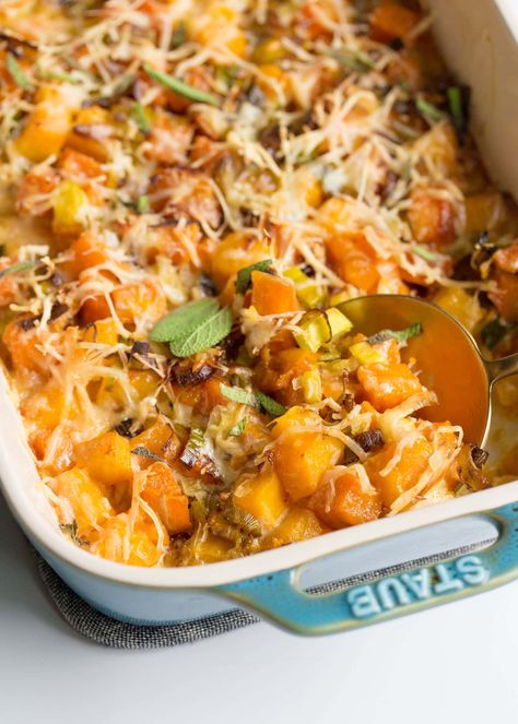 Butternut Squash Au Gratin - Wholesomelicious Butternut Squash Au Gratin, Squash Au Gratin, Recipe Butternut Squash, Butternut Squash Casserole, Delicious Sides, Fresh Sage, Squash Casserole, Holiday Side Dishes, Paleo Dinner