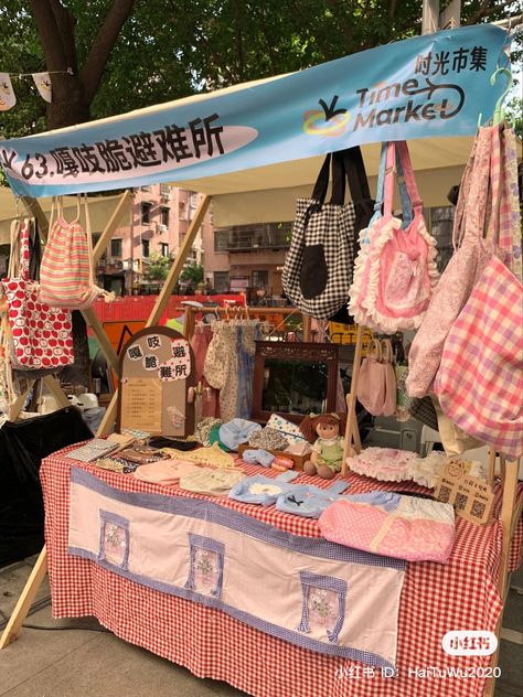 Small Business Pop Up Shop Ideas, Small Business Pop Up Shop, Booth Set Up Ideas, Pop Up Store Ideas, Pop Up Shop Ideas, Stand Feria, Market Stands, Asia Fashion, Pop Up Market