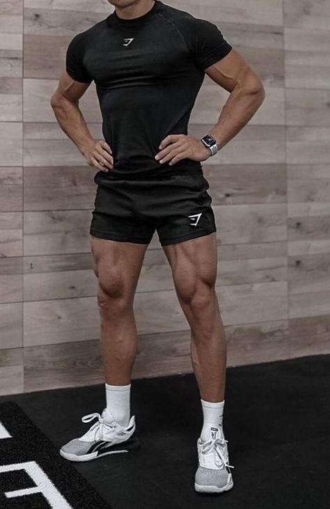 Muscular Outfit Men, Men’s Fitness Aesthetic, Gym Shark Outfit Men, Male Workout Outfits, Men’s Gym Fits, Mens Gym Fits, Men Gym Fits, Guys Gym Outfit, Sport Outfits Men Gym