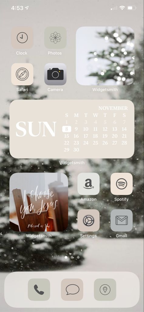 Winter Phone Asthetic, Winter Iphone Aesthetic Widgets, Minimalist Christmas Background Iphone, Christmas Wallpaper Iphone Widgets, Iphone Home Screen Layout Aesthetic Winter, Christmas Wallpaper Iphone Ios 16, Winter Wonderland Phone Theme, Winter Wallpaper Widget, Christmas Ios Widgets