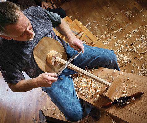 The Roman Workbench - FineWoodworking Working With Wood, Woodworking Tools Storage, Woodworking Desk, Antique Woodworking Tools, Woodworking Shows, Essential Woodworking Tools, Woodworking Cabinets, Woodworking Business, Woodworking Storage