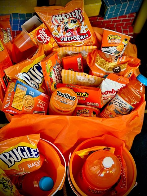 Orange Color Theme Party, Ladies Night Party Themes, Orange Party Theme, Orange Gift Basket, Homemade Gift Boxes, Adult Snacks, Theme Snack, Party Ideas For Adults, Theme Party Ideas