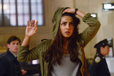 Priyanka Chopra Says Goodbye to <em>Quantico</em>: 'Thank You For Opening Your Homes and Hearts to Me' Justin Theroux, Netflix And Chill, Too Soon, Watch Full Episodes, Tv Shows Online, Priyanka Chopra, Guys Be Like, Photo Reference, Favorite Tv Shows