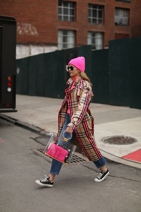 Street Chic 2023, Blair Eadie, Atlantic Pacific, Moda Chic, Looks Street Style, Plaid Coat, Bold Style, Street Chic, Looks Style