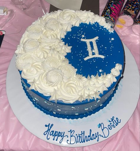 Gemini Cake Designs, Cancerian Birthday Cake, Gemini Birthday Cakes, Star Themed Birthday Cake, Gemini Season Cake, Gemini Cake Birthday, Gemini Szn Cake, Birthday Cake Gemini, Gemini Birthday Party