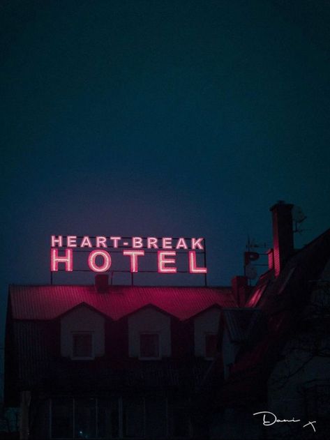 Aesthetic Lyrics, Neon Photography, Pink Neon Sign, First Love Story, Photoshop Ideas, Neon Words, Heartbreak Hotel, Video Pink, Lyric Art