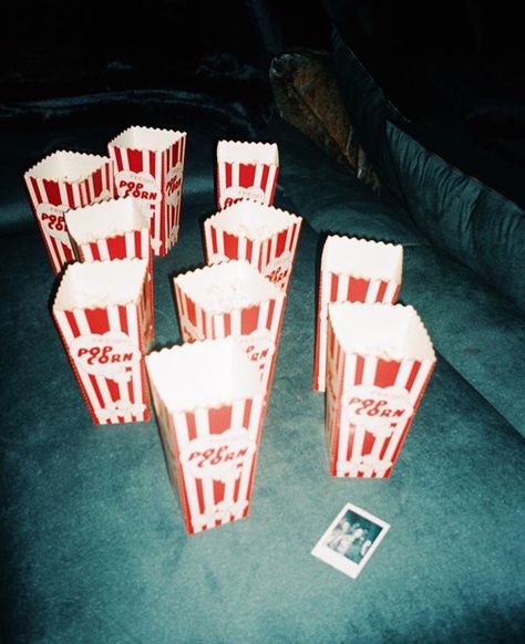 Vintage Movie Night, Movie Theater Aesthetic, Drive In Cinema, Cinema Popcorn, Vintage Movie Theater, Movie Club, Polaroid Pictures, Drive In Movie, Movie Party