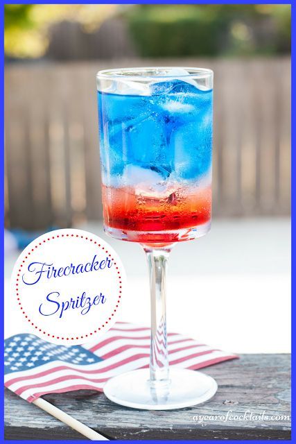 Red White Blue Drink, Bartending Drinks, 4th Of July Drinks, July Cocktails, Patriotic Drinks, Fourth Of July Drinks, Patriotic Cocktails, 4th Of July Cocktails, Blue Recipes