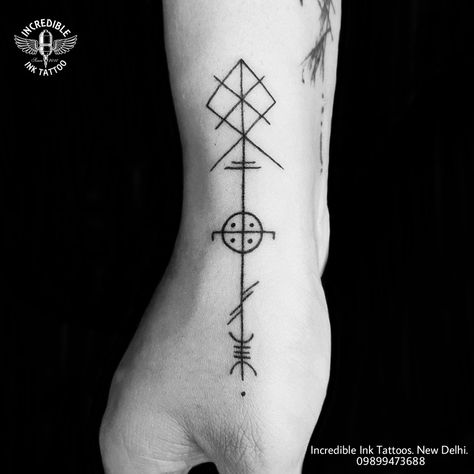 #viking #vikings #vikingtattoo #vikingarrowtattoo call whtsapp #09899473688 Viking Arrow Tattoo, Arrow Tattoo Meaning, Viking Arrow, Tattoos Arrow, Tattoos Viking, Viking Compass Tattoo, Meaning Of Arrow Tattoo, Unique Tattoos Black Women, Viking Tattoo Symbol