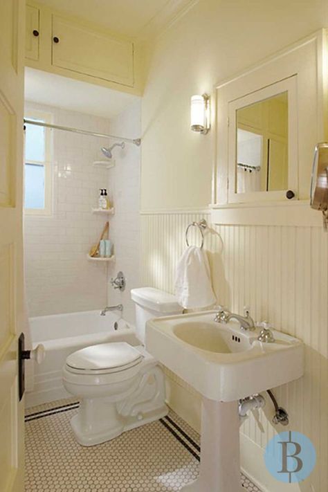 As part of a whole house remodel, to include a new laundry room, family and dining room, and kitchen remodel, this bathroom renovation started with a family’s need to restore its early 20th-century home to its original grandeur while adding the creature comforts that come with 21st century living. Historical Bathroom, 1920’s Bathroom, Craftsman Bathroom Remodel, Bungalow Bathroom, Craftsman Home Interiors, Craftsman Bathroom, Wainscoting Bathroom, 1920s House, Eclectic Bathroom