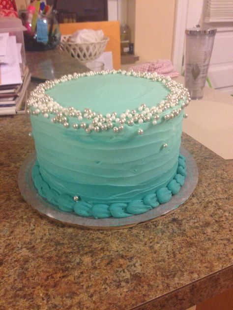 Teal ombre buttercream cake with sugar pearls Teal And White Birthday Cake, Teal Cakes Birthday, Aqua Cakes Birthday, Ocean Cake Ideas Simple, Teal Cake Ideas Birthday, Turquoise Cake Birthday, Teal Birthday Party Ideas, Teal Sweet 16, Ombre Buttercream Cake