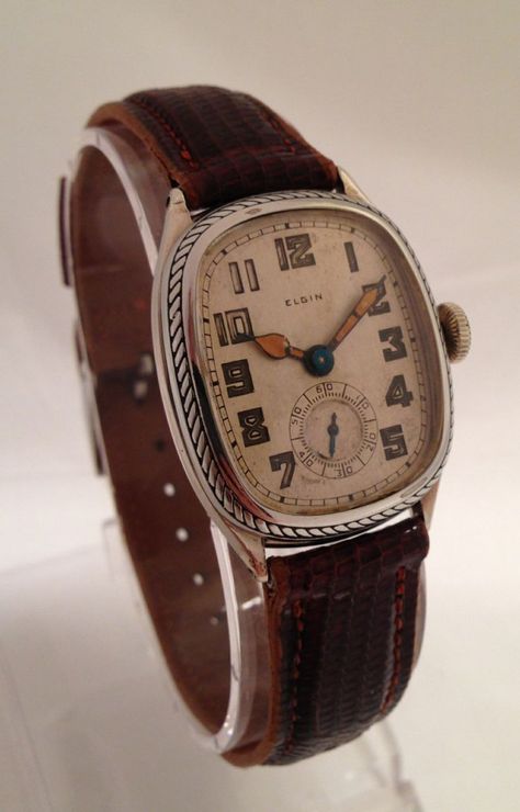 Vintage Watches Antique, Vintage Saat, Vintage Cartier Watch, Oval Watch, Wristwatch Vintage, Gentleman Aesthetic, Retro Watches, Vintage Watches For Men, Cartier Watch