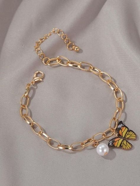 Bracelets Pearl, Diy Wire Jewelry Rings, Diy Jewelry Rings, Pearl Butterfly, Spring Outfits 2022, Kawaii Jewelry, Hot Jewelry, Jewelry Accessories Ideas, Women's Bracelets