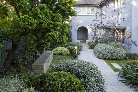 #peterfudge Silver Garden, Australian Native Garden, Front Garden Design, Landscaping Inspiration, Australian Garden, Corner Garden, Mediterranean Garden, Native Garden, Home Landscaping