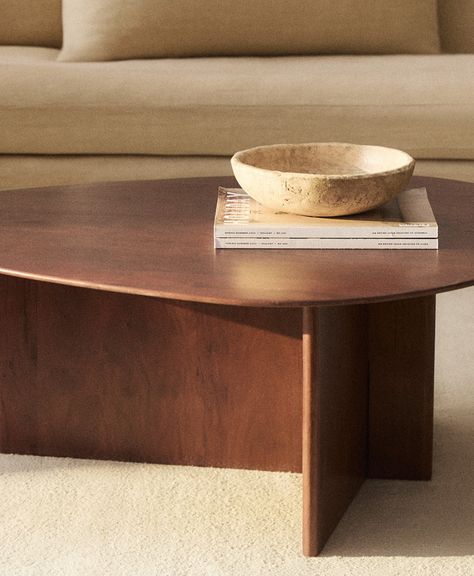 Zara Home Coffee Table, Zara Home Table, Zara Home Interiors, Dark Wood Coffee Table, Single Apartment, Acacia Wood Table, Dressing Table Design, Home Coffee Tables, Oak Coffee Table