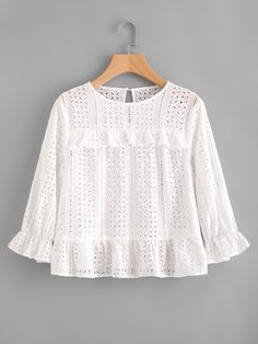 Sewing Blouses, Women Blouses Fashion, Fashion Tops Blouse, Mode Boho, Fashion Attire, Kurta Designs, Lace Fashion, White Blouse, Embroidered Top