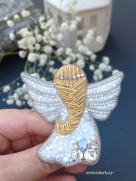 Brooch Christmas Ornament, Diy Christmas Brooch, Unique Beaded Brooches For Crafting, Bead Embroidery Christmas Ornament, Christmas Beaded Brooch, Elegant Christmas Brooch Jewelry, Angel Brooch, Beads Craft Jewelry, Brooch Diy