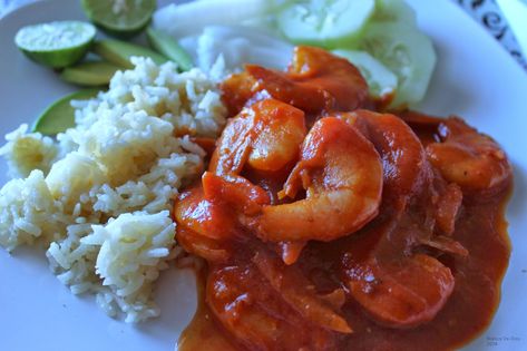 Camarones a la Diabla con Arroz Blanco. – Una Mexicana en USA Sweet N Sour Pork Recipe, Yummy Seafood, Latin Recipes, Family Dinner Recipes, Latin Food, Sweet And Sour Pork, Pork Recipes, Mexican Food, Family Dinner