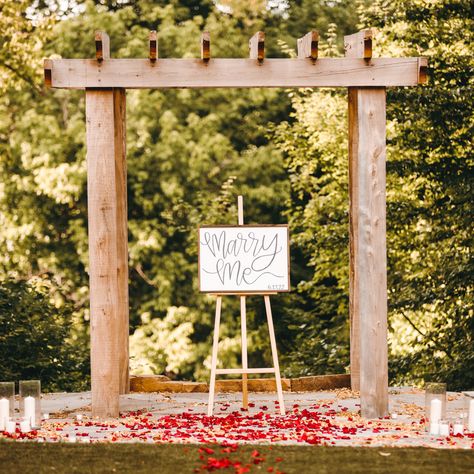 Will You Marry Me Sign Diy, Will You Marry Me Sign, Small Proposal Ideas, Proposal Set Up Ideas Outside, Proposal Signs, Getting Married Quotes, Marry Me Sign, Married Quotes, Proposal Candles