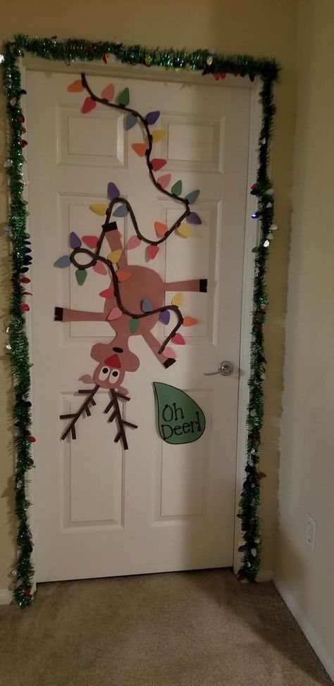 Christmas Decor Ideas For Nursing Home, Singing Reindeer Door Decoration, Christmas Door Lights, Christmas Bedroom Door Decor, Bedroom Door Christmas Decorations, Simple Christmas Door Decor, Christmas Bedroom Door Ideas, Easy Winter Door Decorations For School, Christmas Decor For School Hallway