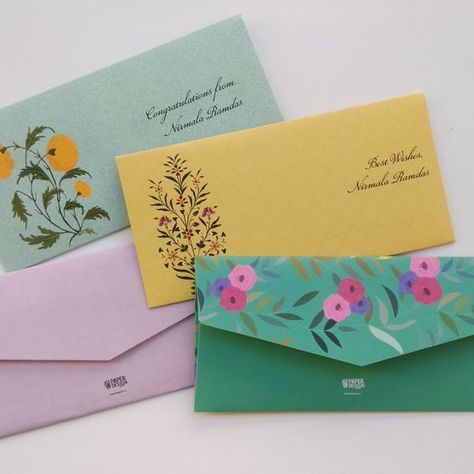 Emans Packaging prints the paper envelopes at wholesale rate Printed Envelopes Design, Personalized Money Envelopes, Envelope For Money Gift Wedding, Shagun Envelopes Personalised, Wedding Gift Envelope Ideas, Money Cover Ideas, Handmade Money Envelopes, Custom Envelope Design, Envelope Gift Wrapping