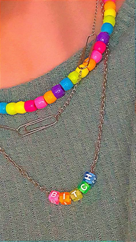 Indie Beaded Necklace, Rainbow Bead Necklace, Colar Indie, Big Beaded Necklace, Big Bead Bracelets, Bead Aesthetic, Indie Necklaces, Kidcore Necklace, Pony Bead Necklace