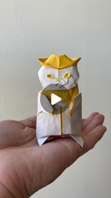 Brandon Wong on Instagram: "Day 3 of folding the top comment: cat with cowboy hat 😺🤠 • (This sounded relatively straightforward but turned out to be surprisingly difficult and required a bunch of super cursed twist structures) • What would you like to see next time? Top comment on this post gets folded next  • #origami #complexorigami #origamicat #catart #cowboyart #paperfolding #paperart #origamianimal #origamifigure" Cat With Cowboy Hat, Origami Hard, Cat Origami, Origami Animals, Lazy Cat, Cowboy Art, Paper Folding, Cowboy Hat, Cat Art