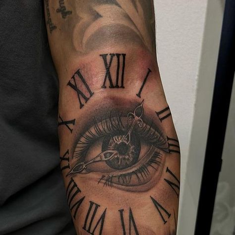 𝖊 𝖙𝖆𝖙𝖙𝖘 on Instagram: "TO BE CONTINUED ON THIS HALF SLEEVE . . .   CURRENTLY BOOKING JUNE-AUGUST 🗓️  Email e.tattooes@gmail.com  • • • • #skulltattoo #clock #blackandgreytattoo #mexicanstyletattoo #fyp #chicagotattooartist #chicagoartist #chicagotattooshops #luckykattatt" Clock Tattoos, Clock Tattoo Design, To Be Continued, Clock Tattoo, Chicago Artists, Tat Ideas, March 17, Mexican Style, Black And Grey Tattoos