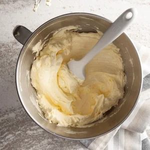 French Buttercream Recipe: How to Make It French Buttercream Frosting, Coffee Whipped Cream, Brunch Pizza, Homemade Frosting Recipes, French Buttercream, French Dessert Recipes, Store Bought Frosting, Bavarian Cream, Homemade Frosting