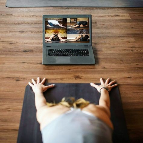 Looking for online yoga classes with heart? Support local with over 70 classes to choose from, plus live practices each week. Feel the warmth of our in-person classes straight to your living room for only $40 per month (cancel anytime) or $15 for a day drop-in. Learn more and join in at the link 🧘‍♀️ Yoga Web, Yoga Vibes, Yoga Nature, Yoga Workshop, So Be It, Student Photo, My Dream Board, Posting Ideas, Online Yoga Classes