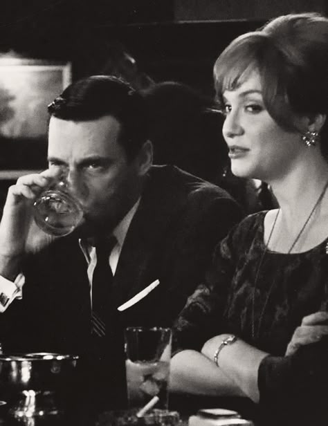 Don and Joan - Mad Men Butterscotch Horseman, Mad Men Wallpaper, Sean Core, Mad Men Aesthetic, Joan Mad Men, Platonic Friendship, Mad Men Don, Joan Harris, John Hamm