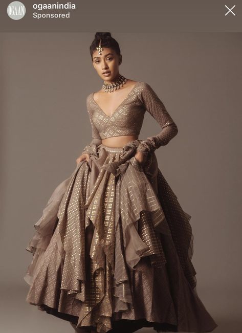 Designer Bridal Lehenga Choli, Skirt And Crop Top, Indian Outfits Lehenga, Lehnga Dress, Bridal Lehenga Collection, Designer Bridal Lehenga, Indian Gowns Dresses, Traditional Indian Outfits, Bridal Lehenga Choli