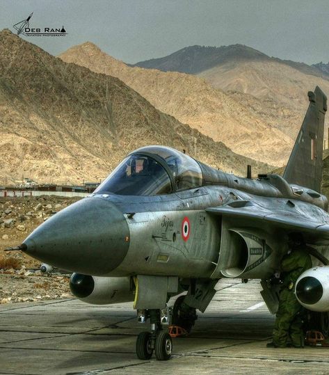 Tejas Aircraft, Defense Aesthetic, Indian Fighter Planes, Lca Tejas, Hal Tejas, Air Force Wallpaper, Air Force Fighter Jets, Airship Art, Indian Army Special Forces