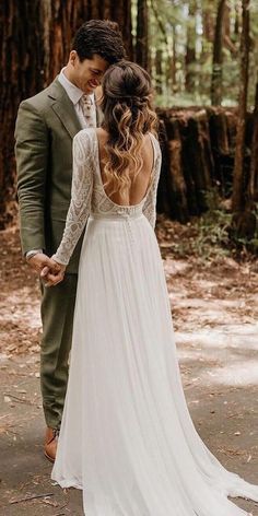 Boho Chic Wedding Dress, Comfortable Dresses, Wedding Dress A Line, Boho Wedding Dresses, Bohemian Wedding Dress Lace, Chic Wedding Dresses, Wedding Dress Ideas, Boho Wedding Dress Lace, Wedding Dress Chiffon