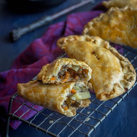 Harry Potter Cornish Pasty Recipe SQ Birthday Dinner Menu Ideas, Cornish Pasty Recipe, Feast Of Starlight, Harry Potter Feast, Pasty Recipe, Birthday Dinner Menu, Cornish Pasty, Harry Potter Marathon, Pasties Recipes