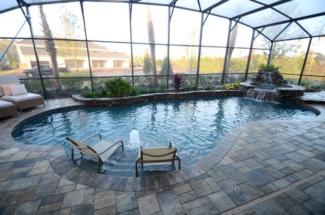 Know the pros and cons of pool enclosures in Florida. #FL