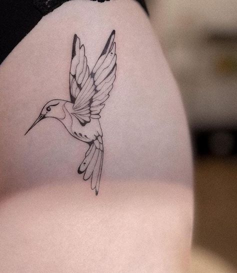 Hummingbird Tattoo Black, Kingfisher Tattoo, Simple Unique Tattoos, Small Hummingbird Tattoo, Boho Tattoos, Hummingbird Tattoo, Line Art Tattoos, Tattoo Outline, Tattoo Set