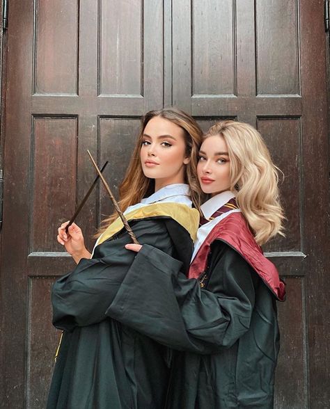 Harry Potter Photography, Best Friend Duo, Friend Duo, Harry Potter Costumes, Halloween Parejas, Harry Potter Friends, Harry Potter Universal Studios, Harry Potter Cosplay, Hogwarts Aesthetic