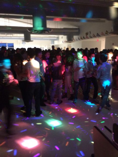 Black Crown Ent. Douglas AZ  Paul Huber Middle School dance Middle School Dance Themes, Dance Party Theme, School Dance Themes, School Disco, Middle School Dance, Disco Aesthetic, Dance Themes, Black Crown, Year 6