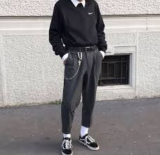 How To Dress Like an E-Boy Grunge Outfits Men, Vintage Outfits Men, Goth Outfit, Tokyo Street Fashion, E Boy, Fashion Male, Streetwear Men Outfits, Streetwear Outfit, Mens Streetwear