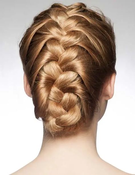 Braid Hairstyles For Work, Braid Updo Hairstyles, Easy Braid Hairstyles, White Girl Braids, Media Cola, French Braid Updo, French Braid Ponytail, Braid Updo, Office Hairstyles