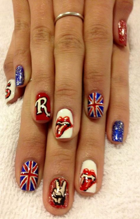 Rolling Stones. Hand painted Rolling Stones Nails Designs, Rolling Stones Nail Art, Rolling Stones Nails, Stones Nails, Nails Polish Designs, Nails Music, Rolling Stones Concert, Concert Nails, Rolling Stones Logo