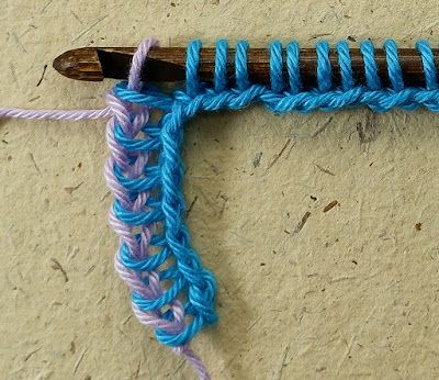 Long Crochet Hook Stitches, Cro Hooking Patterns, Crochet With Long Hook, Crochet Tunisian Stitch, Double Ended Crochet Hooks, Tunisian Stitches, Cotton Crochet Patterns, Double Ended Crochet, Scrap Yarn Crochet