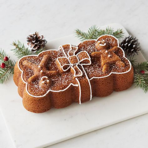 Nordic Baking, Traditional Gingerbread, Gingerbread Loaf, Gifts For A Baker, Gingerbread Cake, Christmas Sweets, Nordic Ware, Hot Chocolate Mug, Baked Dessert Recipes