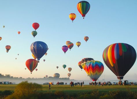 Balloon Glow, Balloon Race, Air Balloon Festival, Hot Air Balloon Festival, Balloon Festival, Festivals Around The World, Hot Air Balloon Rides, Air Balloon Rides, Hot Air Balloons