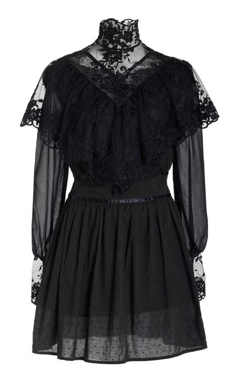 Southern Gothic Witch, Southern Gothic Outfits, Goth Farmhouse, Southern Gothic Fashion, Black Cape Dress, Black Victorian Dress, Vampires Wife, Wednesday Dress, Goth Things