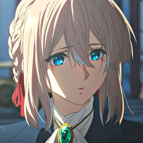 Violet Evergarden Wallpaper, Violet Evergreen, Violet Garden, Violet Evergarden Anime, The Ancient Magus Bride, Kyoto Animation, Violet Evergarden, Friend Anime, Anime Fairy