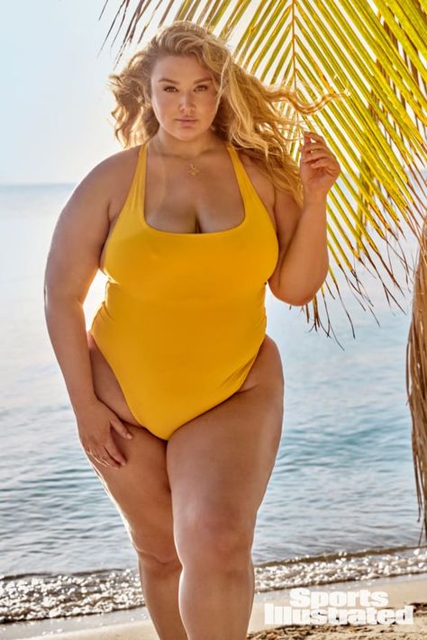 Swimsuit 2022, Hunter Mcgrady, Si Swimsuit, Beachwear Fashion, Sports Illustrated Swimsuit, Plus Size Models, Plus Size Swimsuits, Swimsuit Shops, Sports Illustrated