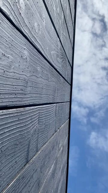 Unnos Systems on Instagram: "After weeks of battling the outer Hebridean weather, installing this last piece of cladding in these autumn tones was a welcoming site. Sustainable and homegrown @irotimber charcoal Larch was chosen to wrap and protect our Welsh timber frame on this beautiful project. Designed by @koto_cabins, this striking black structure blends seamlessly into the wild landscape and gets immersed into the surroundings it now calls home. #modularconstruction #modulardesign #home Wild Landscape, Larch Cladding, Autumn Tones, Outer Hebrides, Into The Wild, Garden Buildings, Modular Design, Timber Frame, Summer House